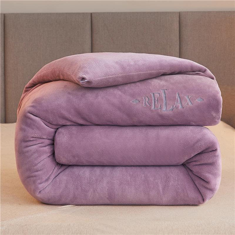 Thickened Winter Quilt: Flannel Coral Fleece & Cotton Blend for Warmth
