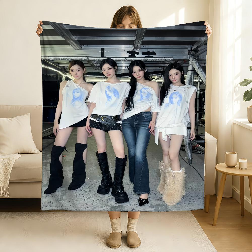Kpop A-Aespa Blanket Soft and Skin Friendly For Couch Bed Napping Bedspread All Seasons Comforter
