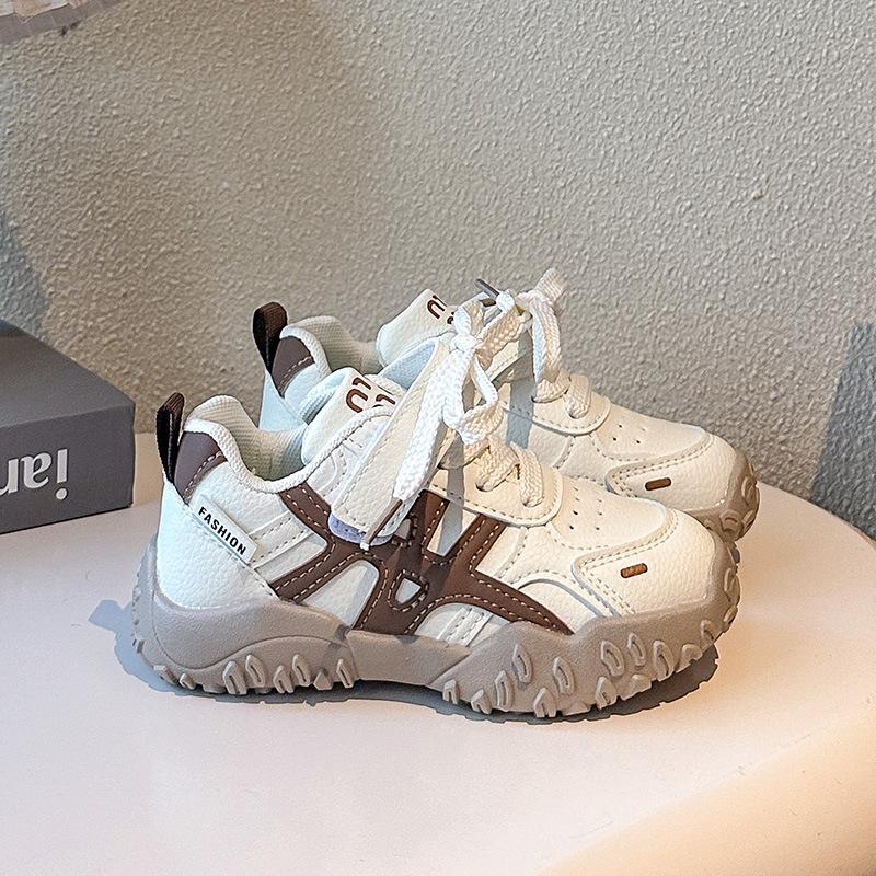 

2025 Autumn/Winter Kids Lightweight Casual Sports Shoes - Versatile, Stylish Dad Sneakers for Boys & Girls Size 27, 17cm хакі