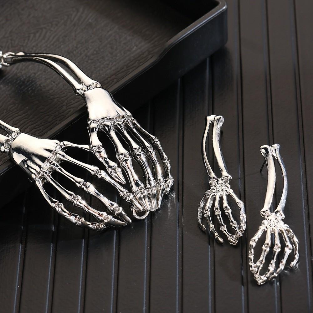 Skeleton Gothic Punk Accessory Set With Metal Bones And Pumpkin Skull For Cosplay Costumes