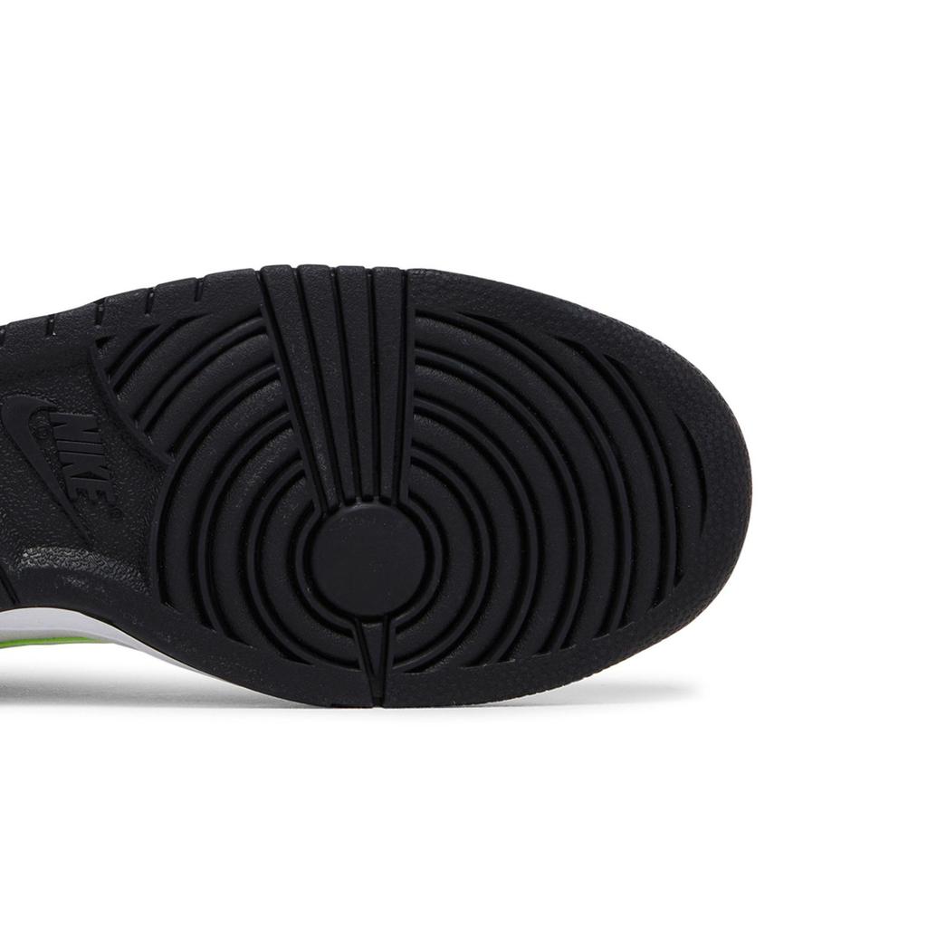 Nike Dunk Low 'University of Oregon' PE (Unisex) Light Silver / White / Black / Electric Green Skateboard Shoes FQ7260 001
