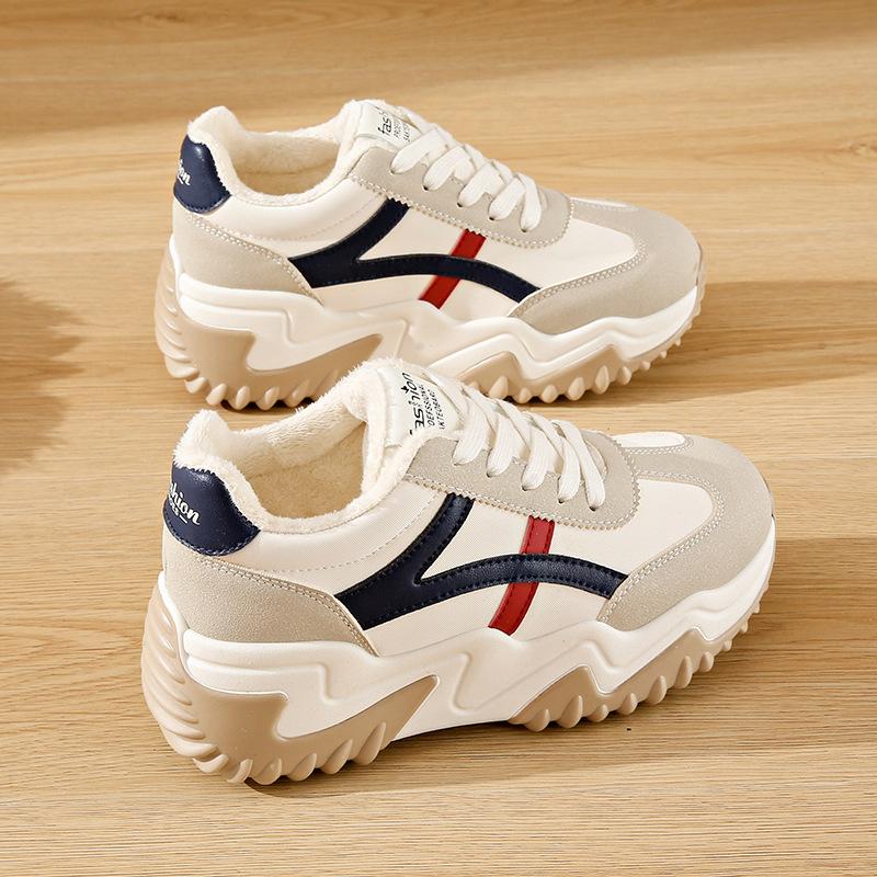 Fleece sports Forrest Gump shoes women's 2025 new versatile student running foreign style white shoes trendy warm casual shoes