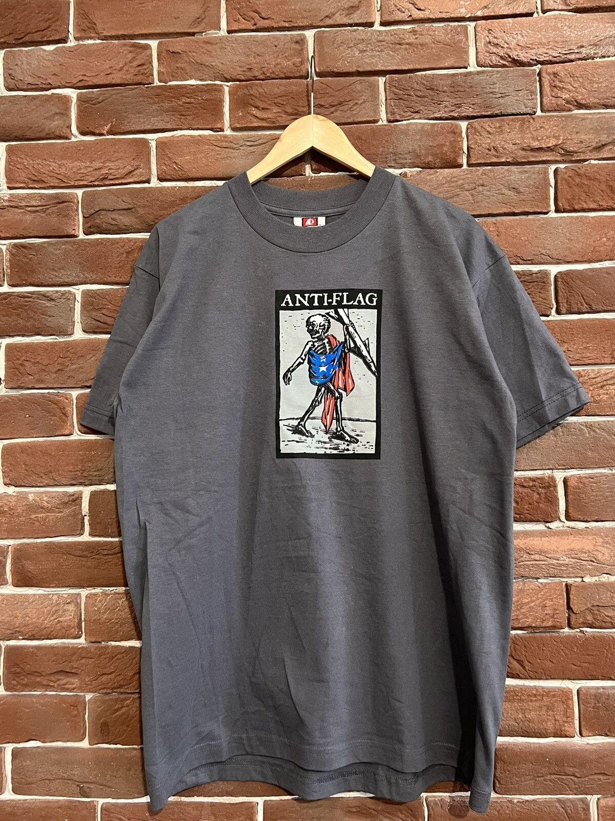 Vintage 90s Anti Flag Weapons of Mass Hypocrisy T Shirt Unisex T-Shirt L