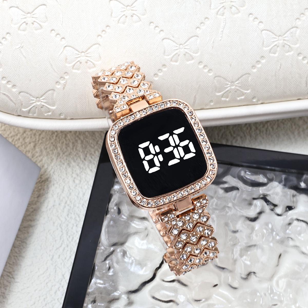 

Свежие квадратные женские светодиодные сенсорные часы с бриллиантами розового золота