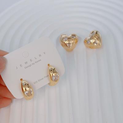 Mode Persönlichkeit Kupfer Goldplattiert Zirkon Liebe Ohrstecker Damenohrringe Neu