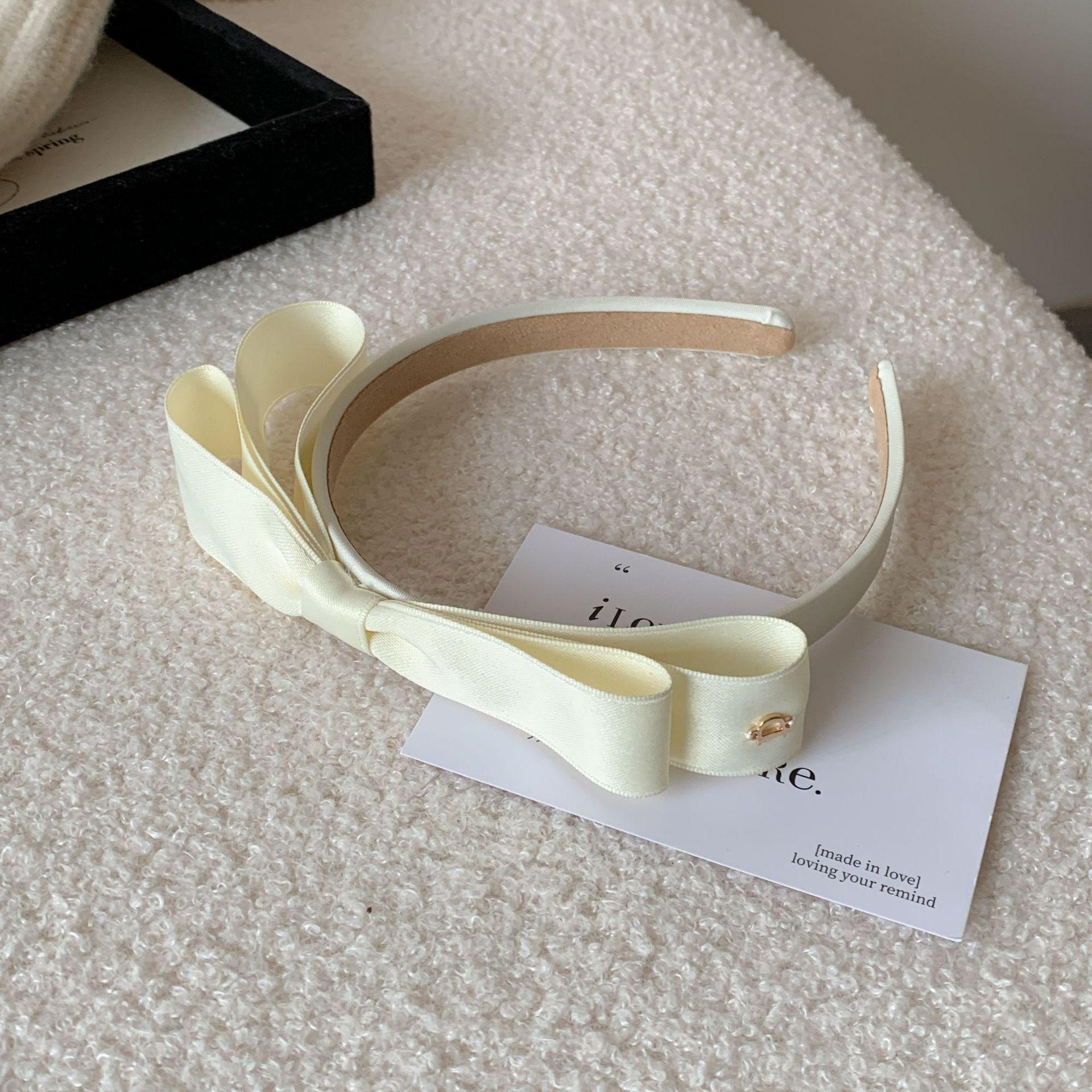 Элегантная французская повязка на голову и заколка-бантик в стиле Хепберн для женщин — коллекция Trendsetter 2024 года