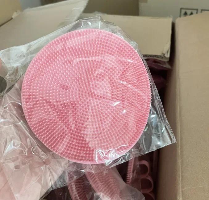 Silicone Body Scrubber Natural Bristles Skin Exfoliator Scrub Shower Sponge Brush Silicone Bath Shower Brush