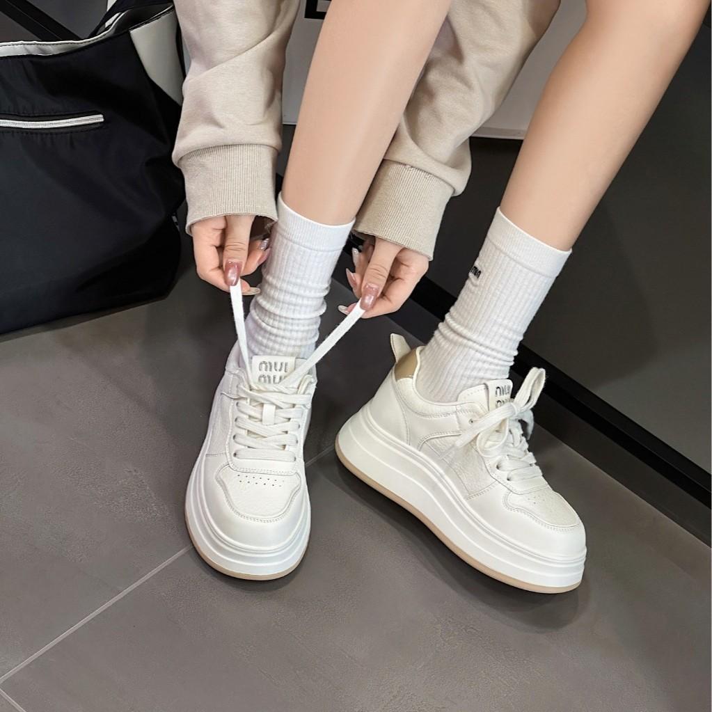 Ballet style moral training shoes women's 2025 summer new light mouth single shoes hollowed Mary Jane silver dad sports sandals