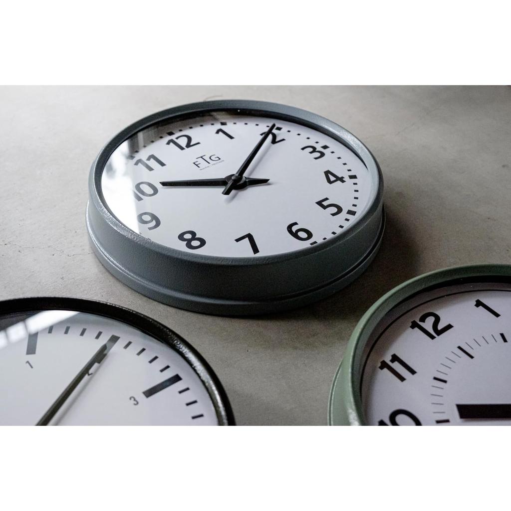 Zegar ścienny El Commune SERIA TRAFFIC Frutiger AMP-C061