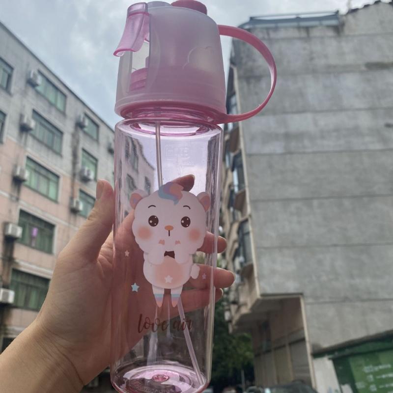600ML Creative Spray Bottle Portable Children Outdoor Sports Multi-function Straw Cute Water Bottle
