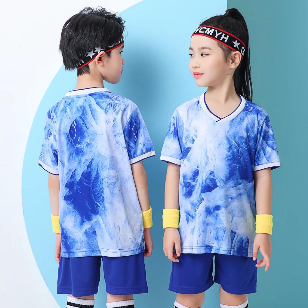 Spot 2026 Children's Football Jersey Set Men's Printed Football Jersey Primary School Students Game Training Jersey Short Sleeve Summer