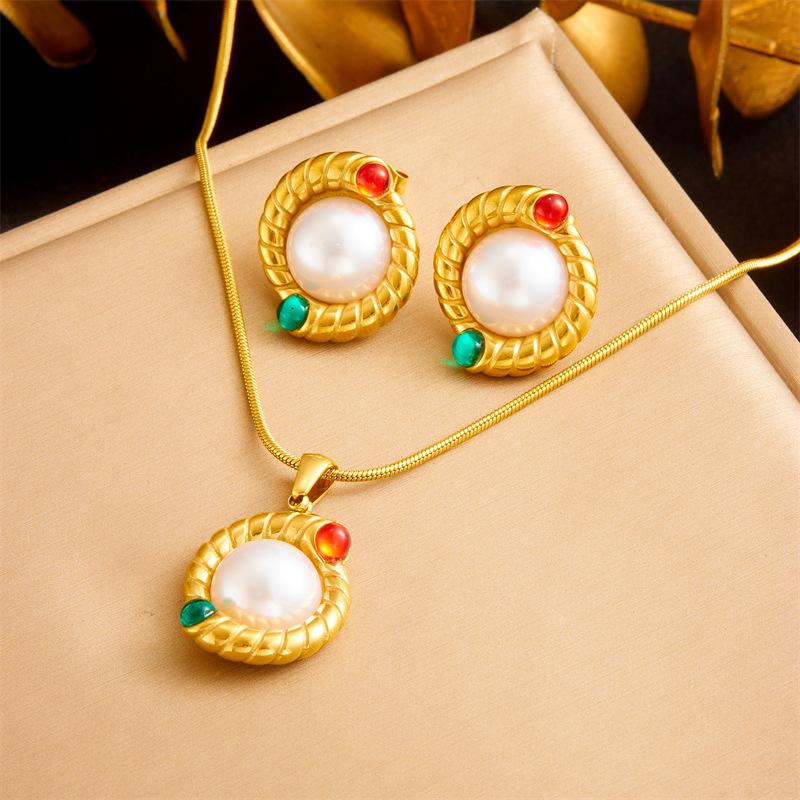 Gold Mother of Pearl Heart Jewelry Set Necklace Earrings for Women