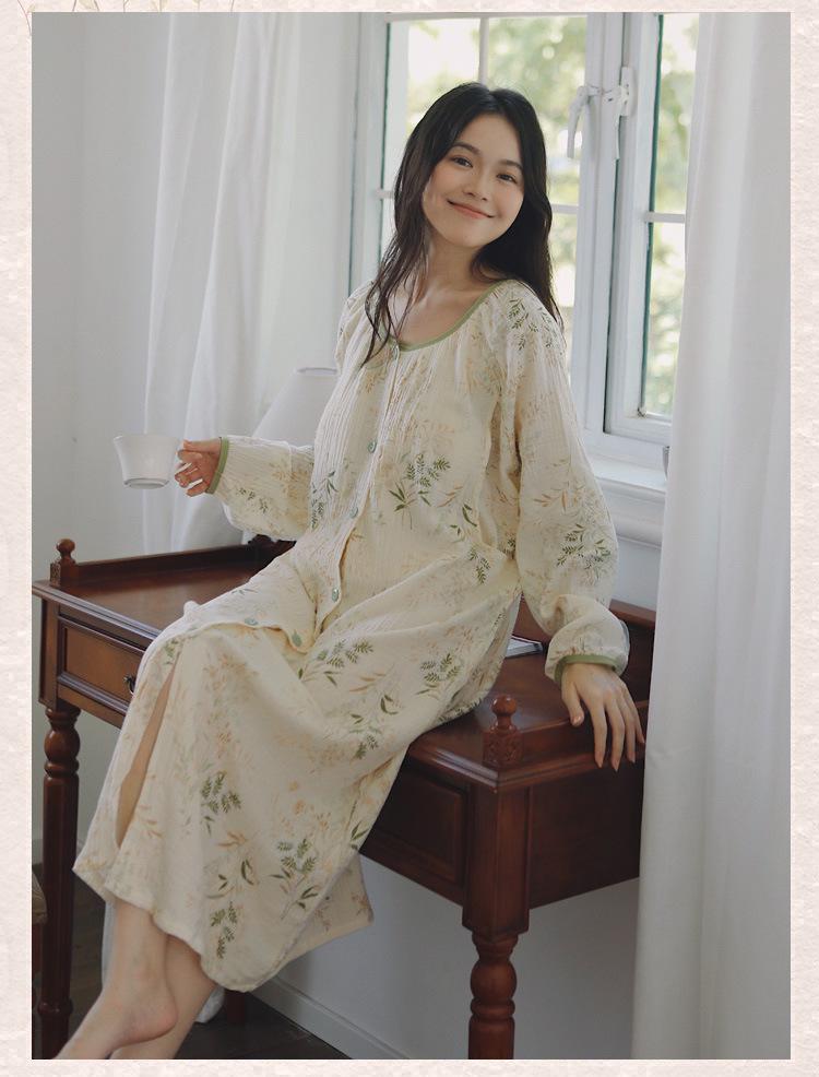 Umstandskleid aus reiner Baumwolle mit Brustpolstern - Leichter Frühlings-/Sommer-Postpartum-Still-Bademantel