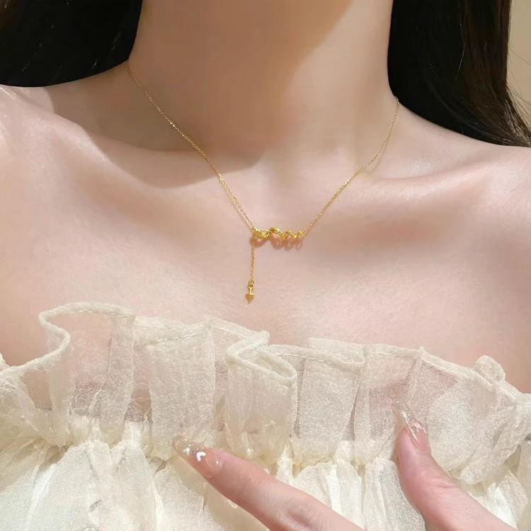 Xiaohongshu Elegantní náhrdelník s hadím přívěskem pro ženy - Módní klíční kostní řetízek Svetrový šperk