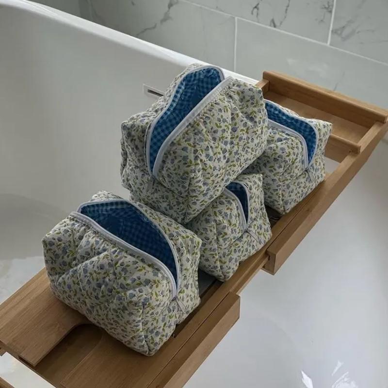 Floral Print Travel Portable Minimalist Large Capacity Soft Storage Makeup Bag