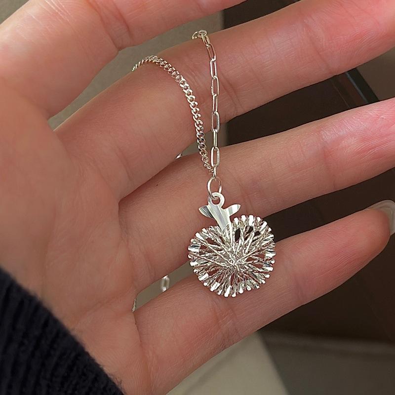 

S925 Sterling Silver Niche Design Sense Retro Flash Christmas Apple Necklace Korean Style Simple Collarbone Chain 925 silver