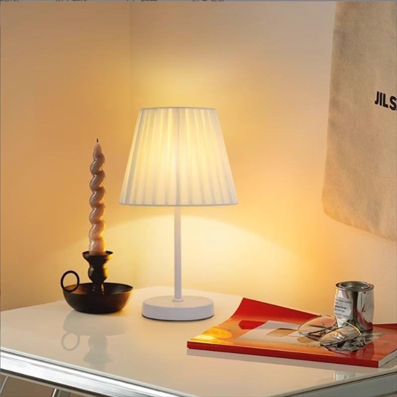 SLYC Fabric LED Table Lamp