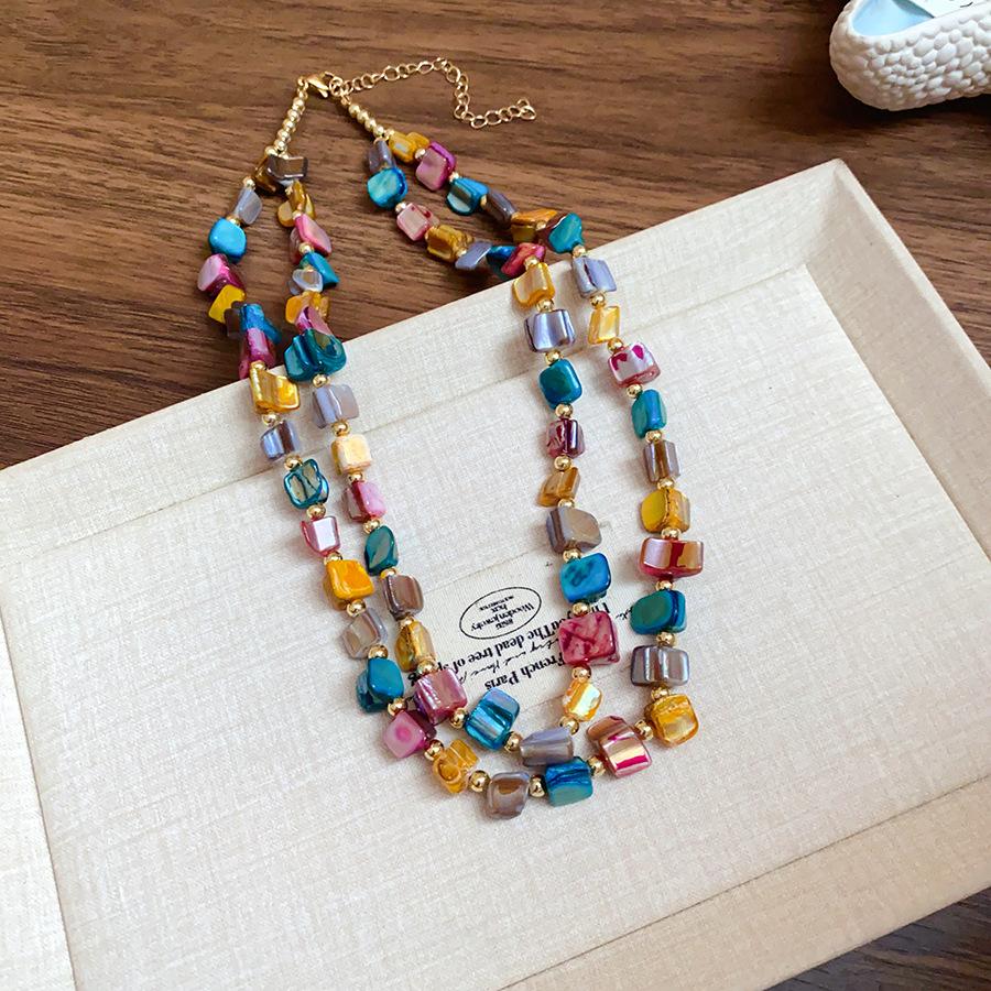 Kolorowy nieregularny dwuwarstwowy naszyjnik ze muszli Vintage Bohemian Luksusowy delikatny naszyjnik Letni modny wszechstronny prezent Hurtowa sprzedaż
