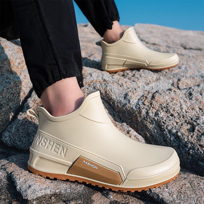 Men's And Women's Outdoor Fashionable Waterproof Anti Slip Wear Resistant Rain Shoes