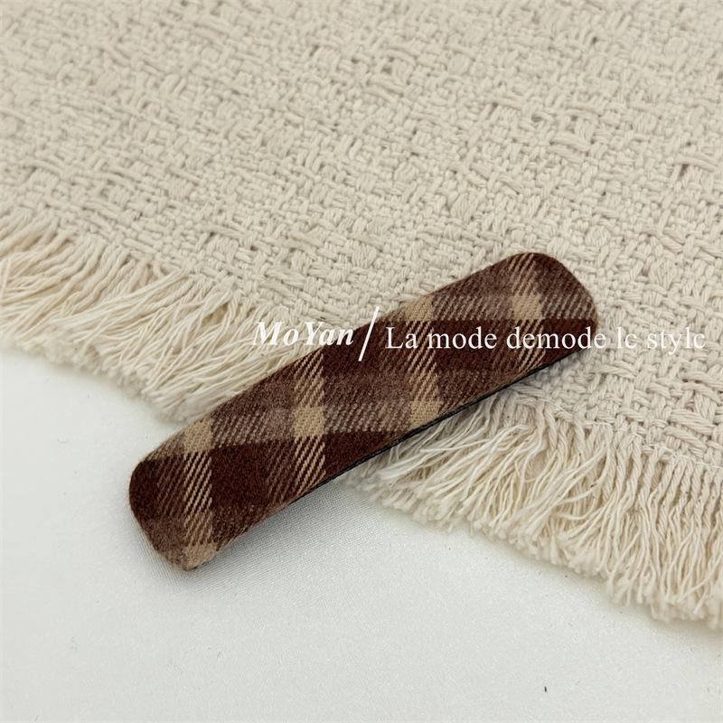 Korean Style Plaid Geometric Hair Clip - Retro BB Clip for Flyaway Hair