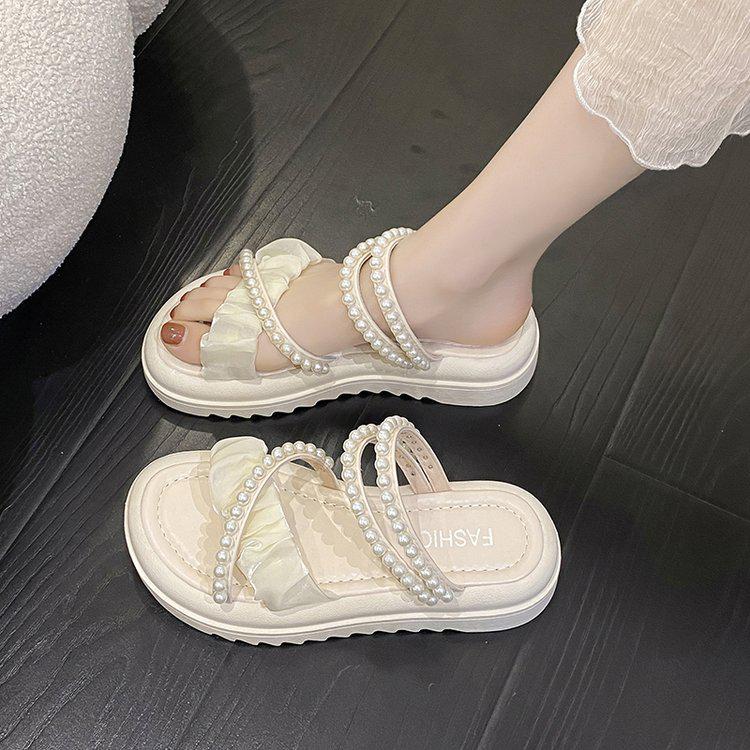 

Тенденция 2025 года: Летние жемчужные сандалии и шлепанцы феи на толстой подошве 38 бежевый