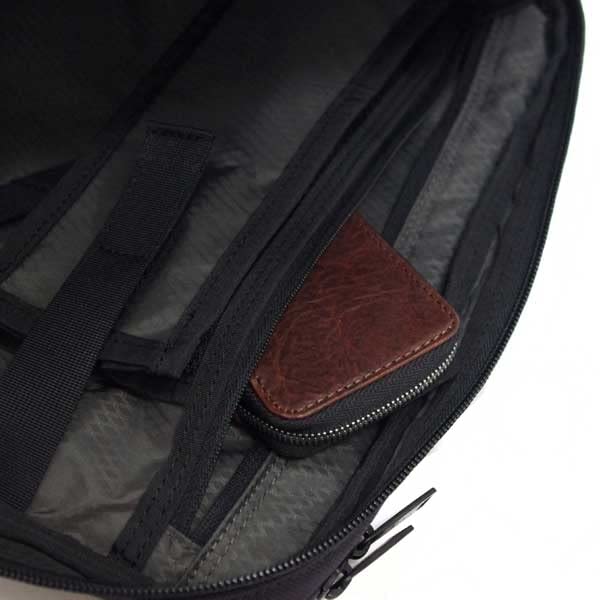 Maletín CIE Ballistic Air 2-Way en Negro, Ligero e Impermeable, Hecho en Japón, Bolso de Negocios 2-Way, Mochila, Maletín, Bolso Toyooka