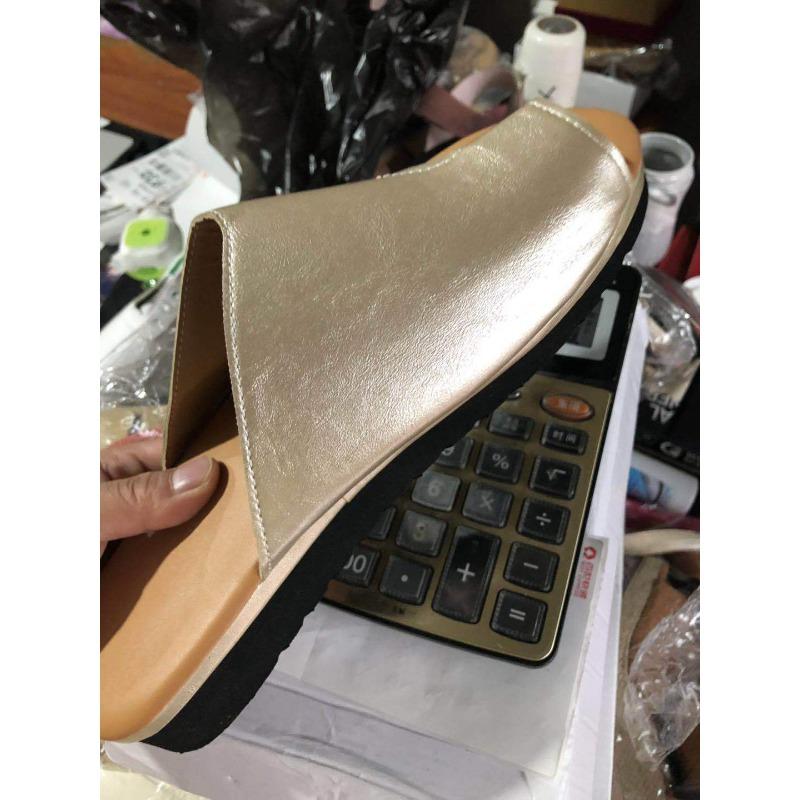 

Носить кожаные тапочки с наклонным каблуком и носком, классные женские тапочки для внешней торговли, большого размера 39 золотой