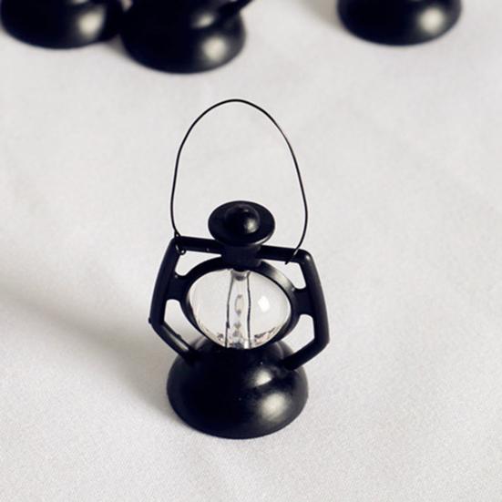 2Pcs Puppenhaus Miniatur Retro Kerosin Lampe Modell Kinder Spielzeug DIY Zubehör