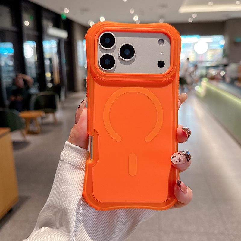 For IP17promax Magnetic Waist Beautiful Solid Color Skin Feel TPU Three-in-one Mobile Phone Case for Apple 17 Mobile Phone Case