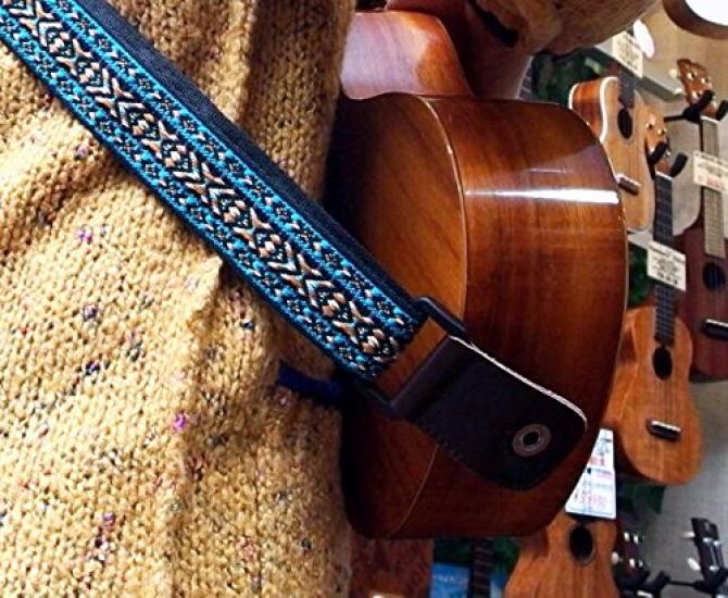 [Famous] Ukulele Strap No. 1600 E (with endpin)