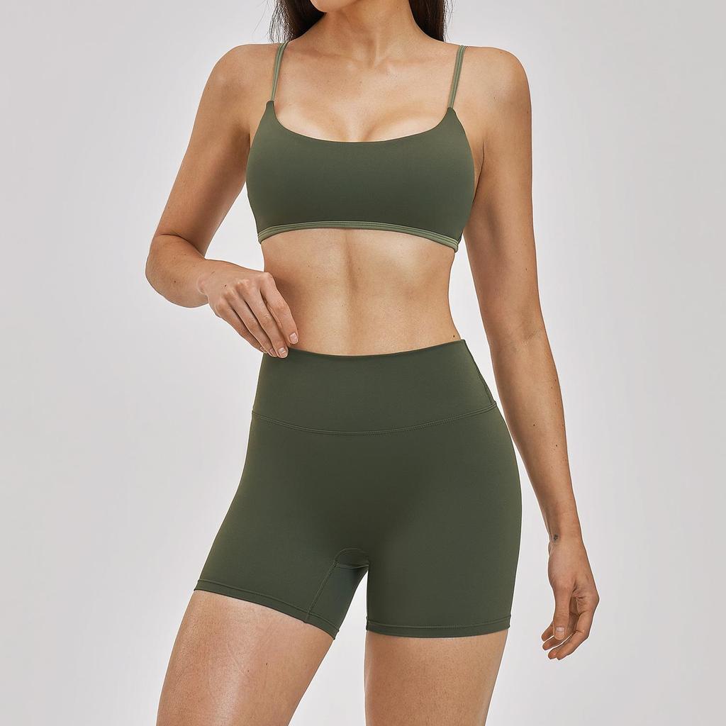 Stilvolles rückenfreies Sportset für Damen mit dünnen Trägern für Yoga & Laufen - 6116