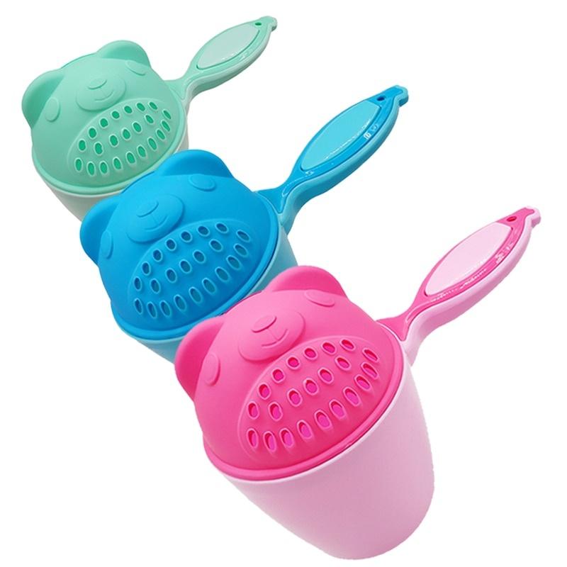 1PC Cartoon Bear Bathing Cup Kid Shower Shampoo Cup Bailer Shower Water Spoon Bath Wash Cups