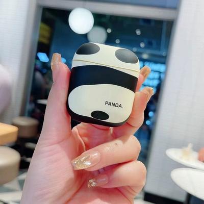 AirPods Case - E.F.CONNECTION - Panda - Soft Silicone - Shockproof - Wireless Charging