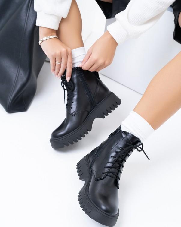 Bottines en cuir avec fourrure ISSA PLUS