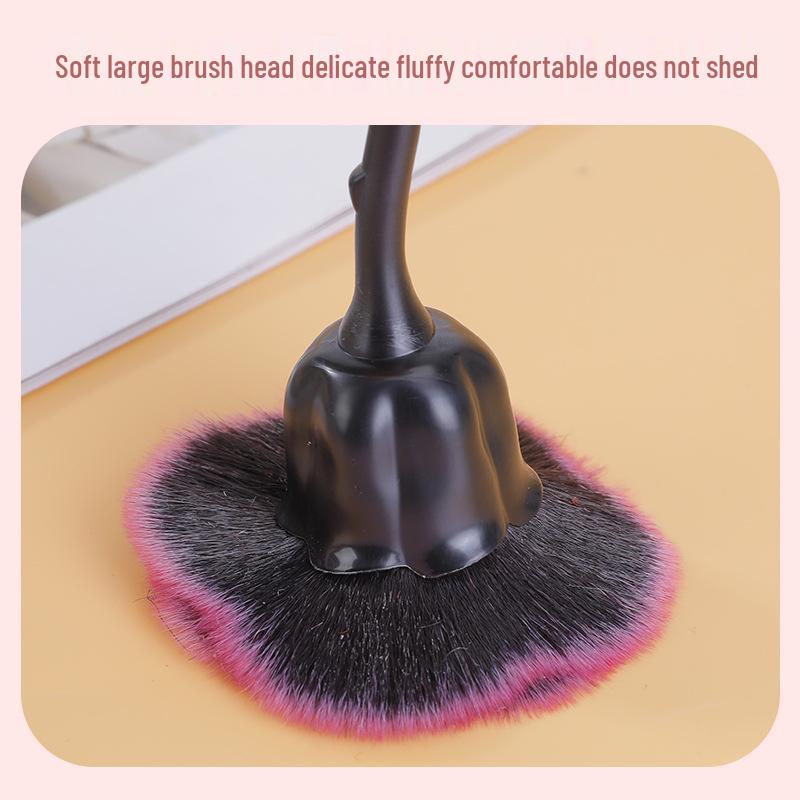 Rose Flower-Shaped Makeup Brush - Soft Bristle, Electroplated Handle, Ideal for Loose Powder, Blush, Nail Art Dust.