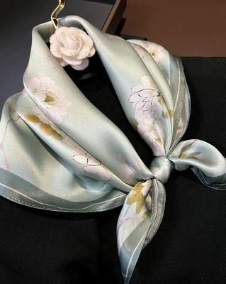 Accessoires – Écharpes et foulards