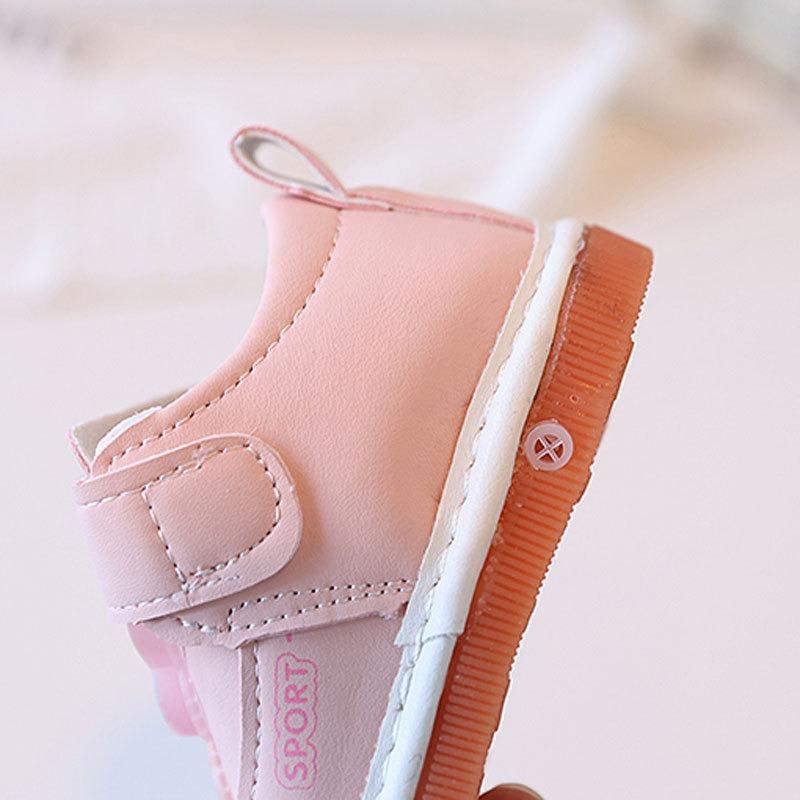Spring/Autumn Toddler Shoes, Cartoon Leather Single Shoes for Boys and Girls, Walking Shoes 0-1-2 Years Old, Squeaky Shoes.