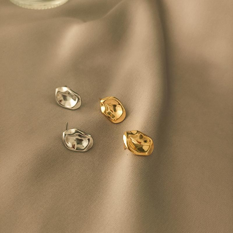 Simple Smooth Irregular Light Luxury Gold Color Earrings For Woman Korean Fashion Jewelry Goth Party Girls Unusual Accessory