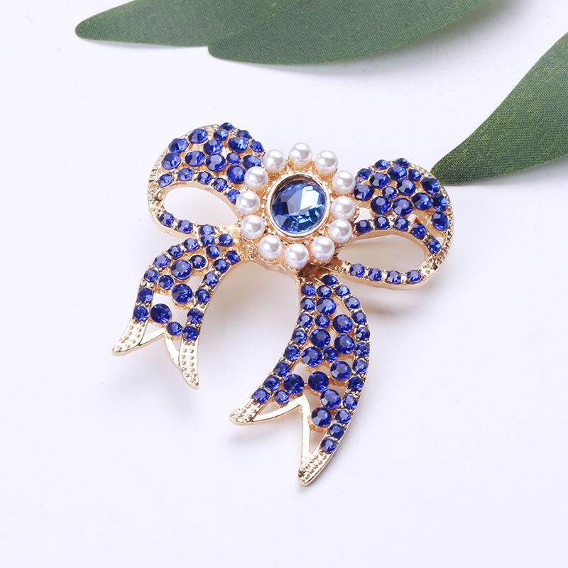 Voguish Fashionable Rhinestone Bow Brooches Female Sweet Adorable Anti Slip Buckle Versatile Accessories Available In Four ColorsFashion Jewelry