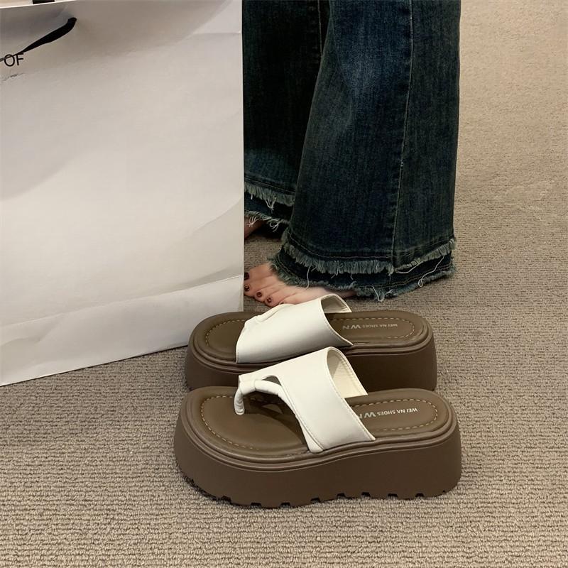 Thick-soled Height-increasing Women's Sandals New Styles of Beach Hermitage Shoes Slippers