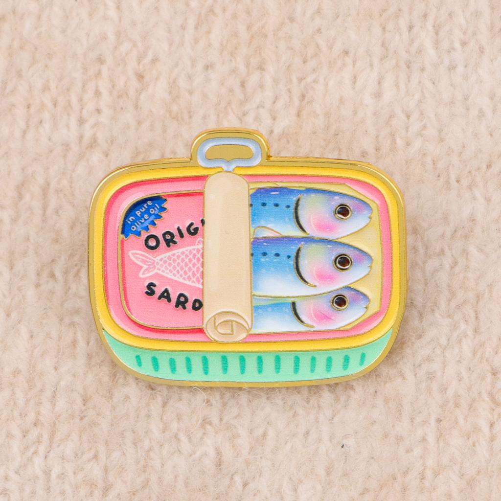 Funny UFO Alien Cat Enamel Pin Cartoon Cow Badges Art Brooches for Backpack Hat Lapel Pins Cosplay Accessories Cool Toys Gifts
