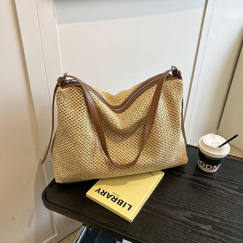 Vintage woven tote bag straw bag large capacity armpit bag shoulder bag holiday wind beach bag women