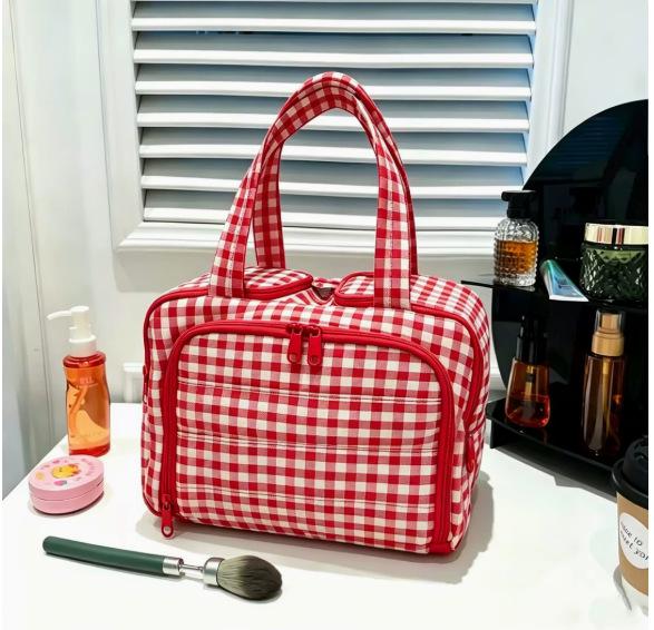 Large Capacity Travel Tote: Women's Portable Makeup & Skincare Organizer with Compartments