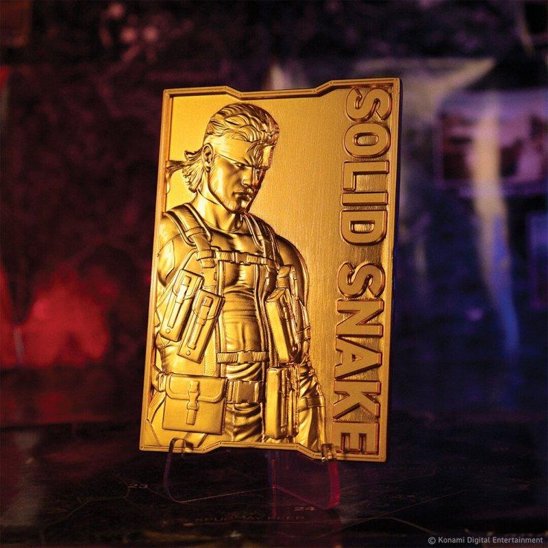 

Limited 2001 Fanattik Official Merch Metal Gear Solid 2 Solid Snake Badge, 24k Gold Plated Collectible Pin Gift Decoration