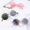 Non-polarized Fashion Round Flower Sunshade Metal Frame Sunglasses Men Women Retro Half Frame Cute Beach Eyeglasses