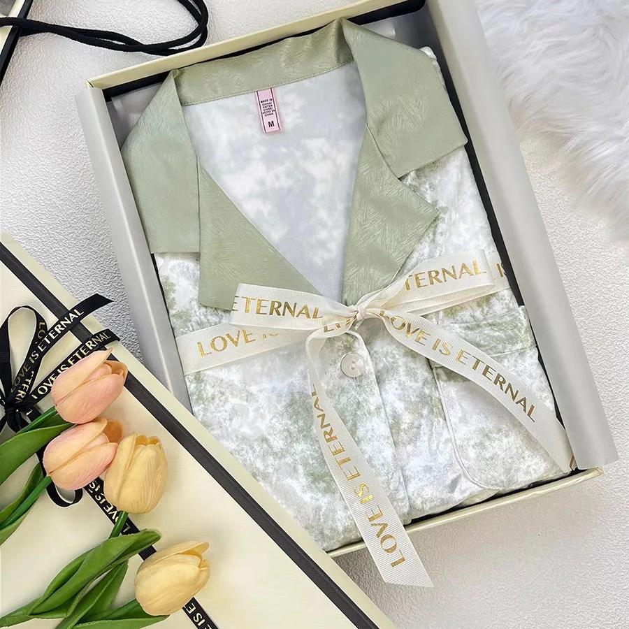 Printed Pajama Pants Set Velvet Women's 2-piece Pajama Set Underwear Autumn and Winter Casual Velvet Home Wear Pajamas