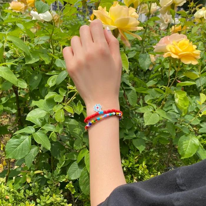 Pretty Daisy Vivid Color Beads Bracelet Colorful Daisy Flower Bead Bracelet