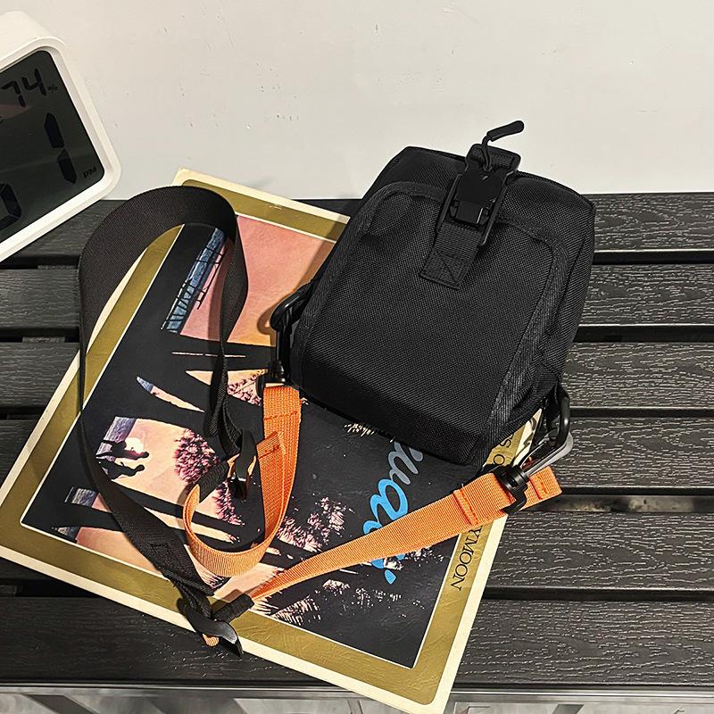 Trendy brand fashion shoulder bag versatile light casual simple foreign style men's and women's messenger bag