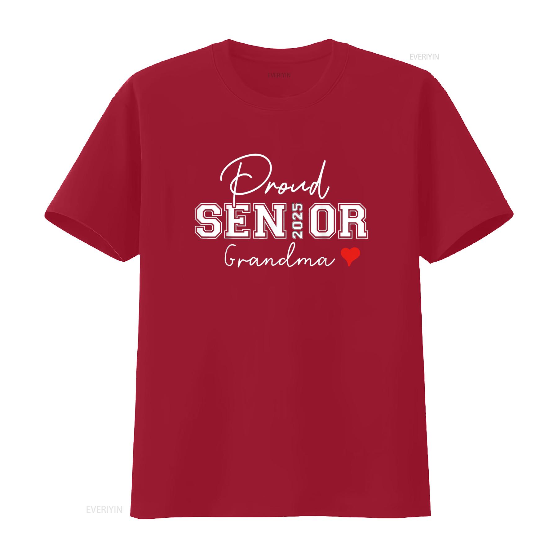

Proud Senior 2025 Grandma Graduate Cute Heart Class of T Shirt vintage Washed Breathable homme Stylish Versatile Comfortable S
