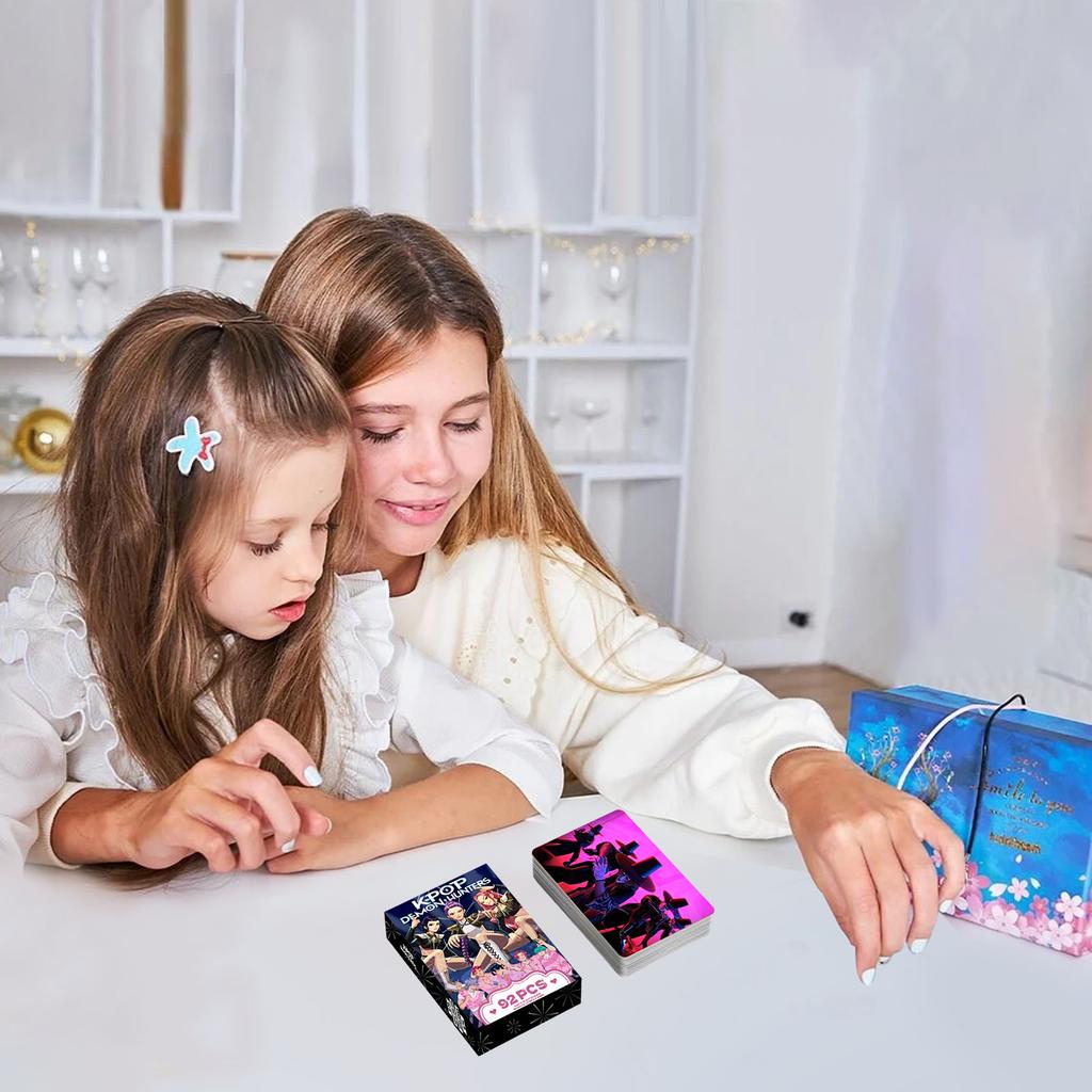 60 LOMO Cards, 32 Stickers, Double-sided Photo Cards Of The Boy Band And The Girl Band